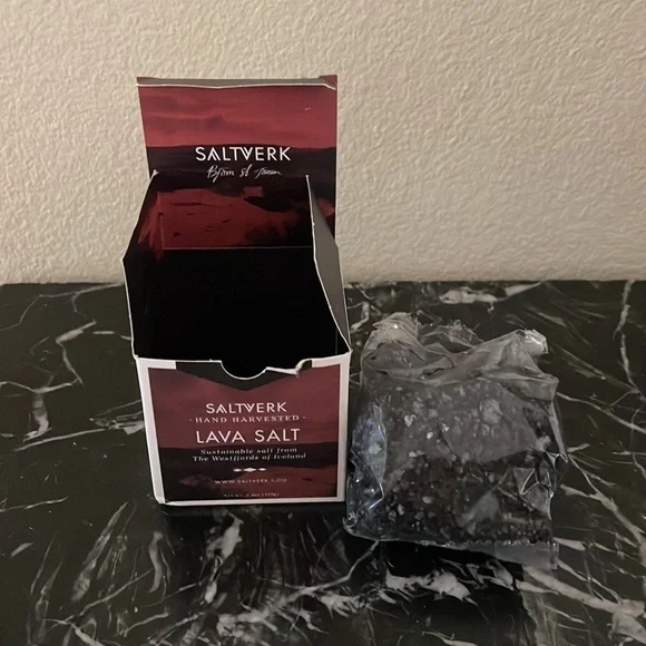 Lava Salt 4.4 oz. NWT - Picture 2 of 2